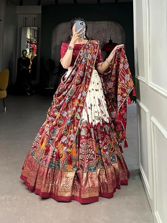 Women's Trending Designeer Tussar Silk Lehenga Choli Print with Foil Work With Unstitched Blouse Patola Print Adorned with Foil Work For Navrati || Wedding - Image 2