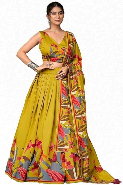 Women's Trending Designeer Tussar Silk Lehenga Choli Print with Foil Work With Unstitched Blouse Patola Print Adorned with Foil Work For Navrati || Wedding - Image 4